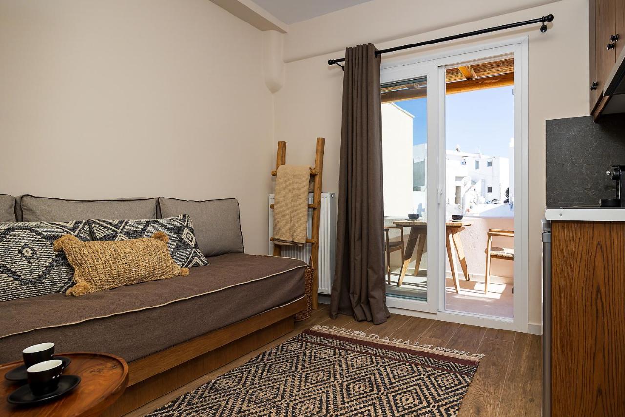 Almi Of Naxos Aparthotel Naxos City Exteriör bild